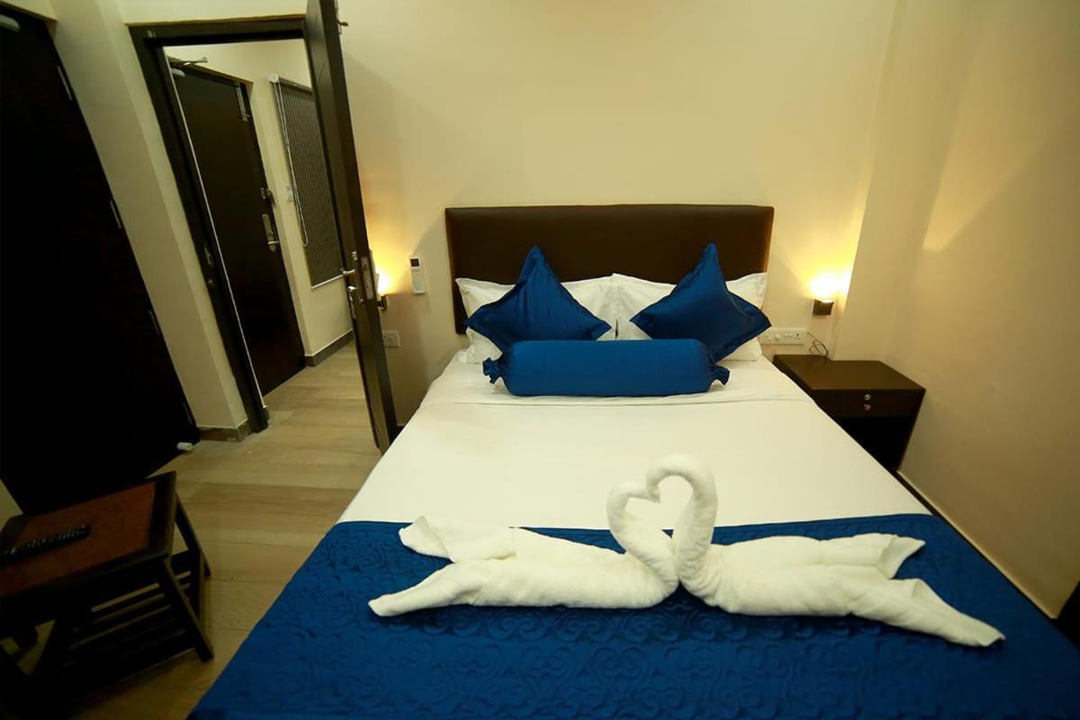 Sapphire Inn Пудучеррі Екстер'єр фото